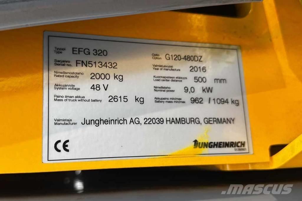Jungheinrich EFG 320 電動堆高機