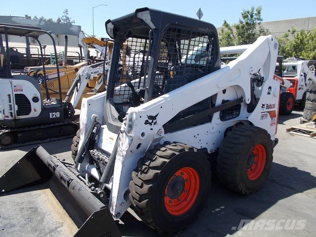 Bobcat S770 滑移轉向裝載機