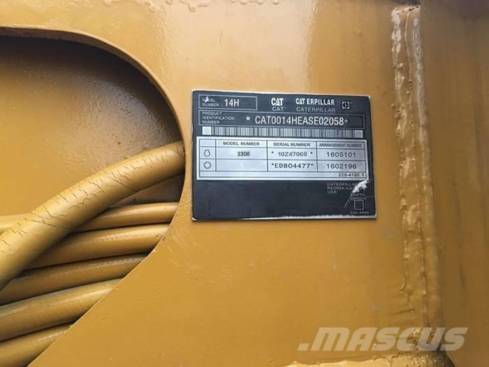 CAT 14 H II 平土機