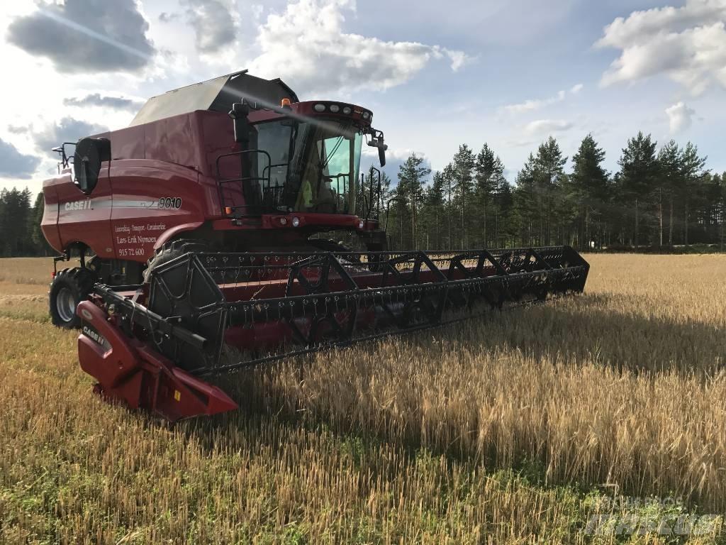Case IH 9010 聯合收穫機