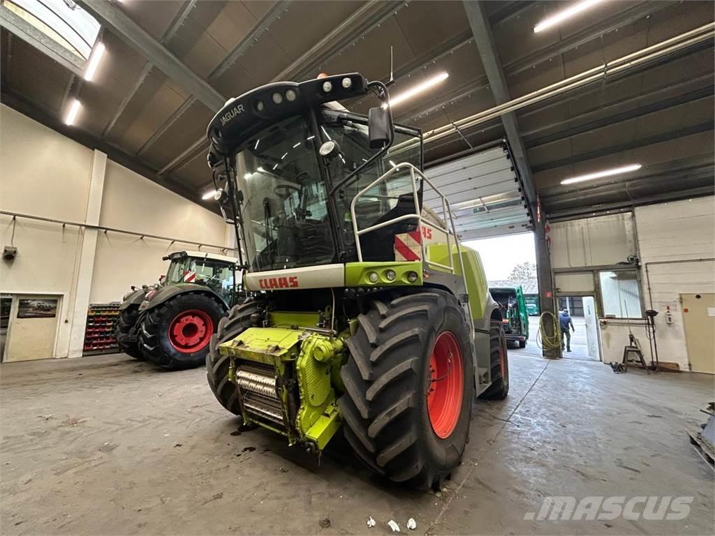 CLAAS Jaguar 960 自走式飼料採集機