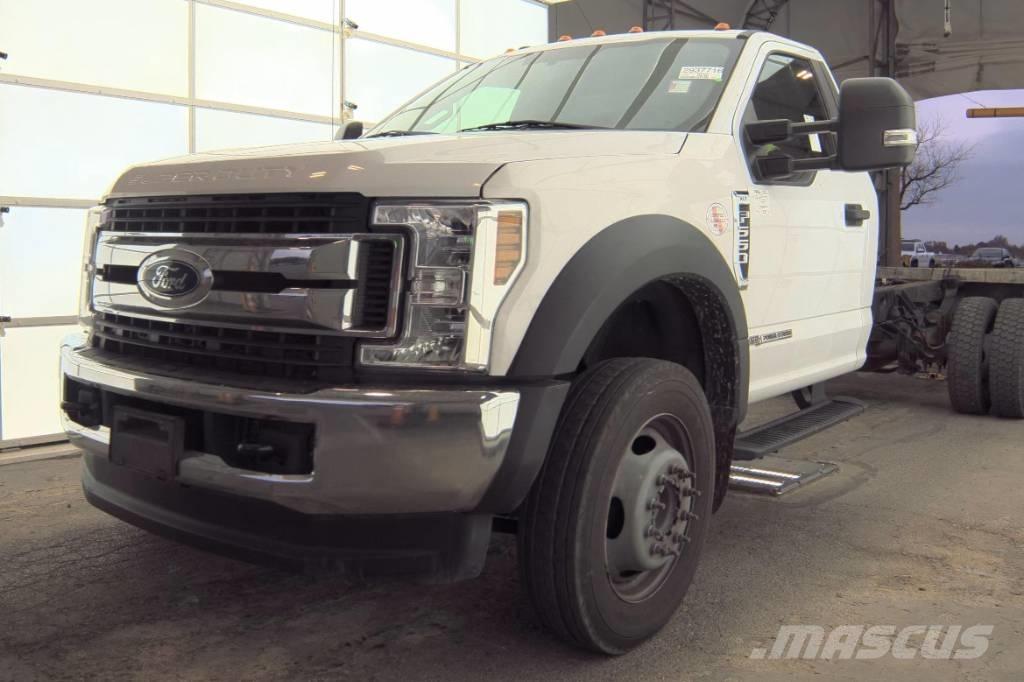 Ford F 550 XLT SD 商用底盤車