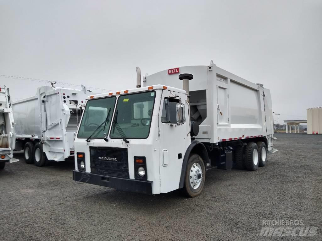 Mack LE613 垃圾車