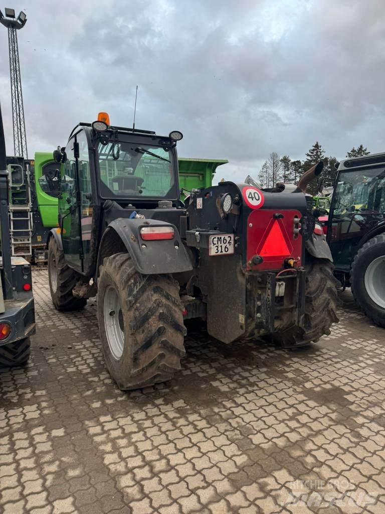 CASE Farmlift 伸縮臂操作車