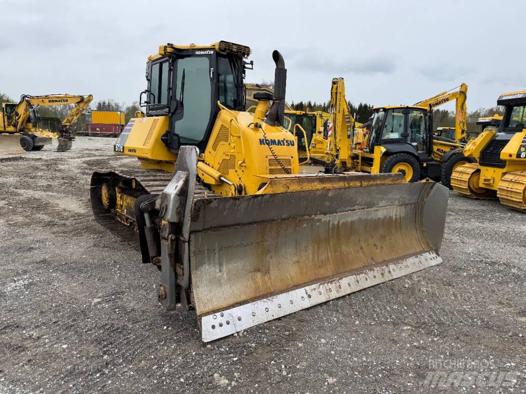 Komatsu D 61 PX-24 履帶推土機