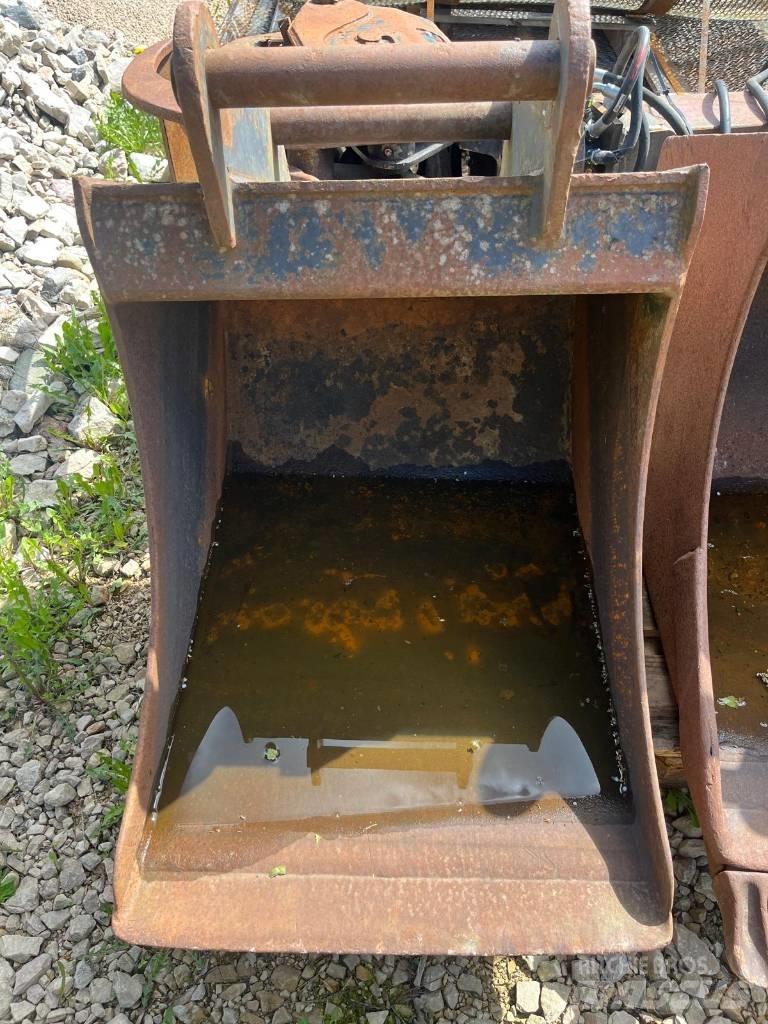 Komatsu 600 鏟斗