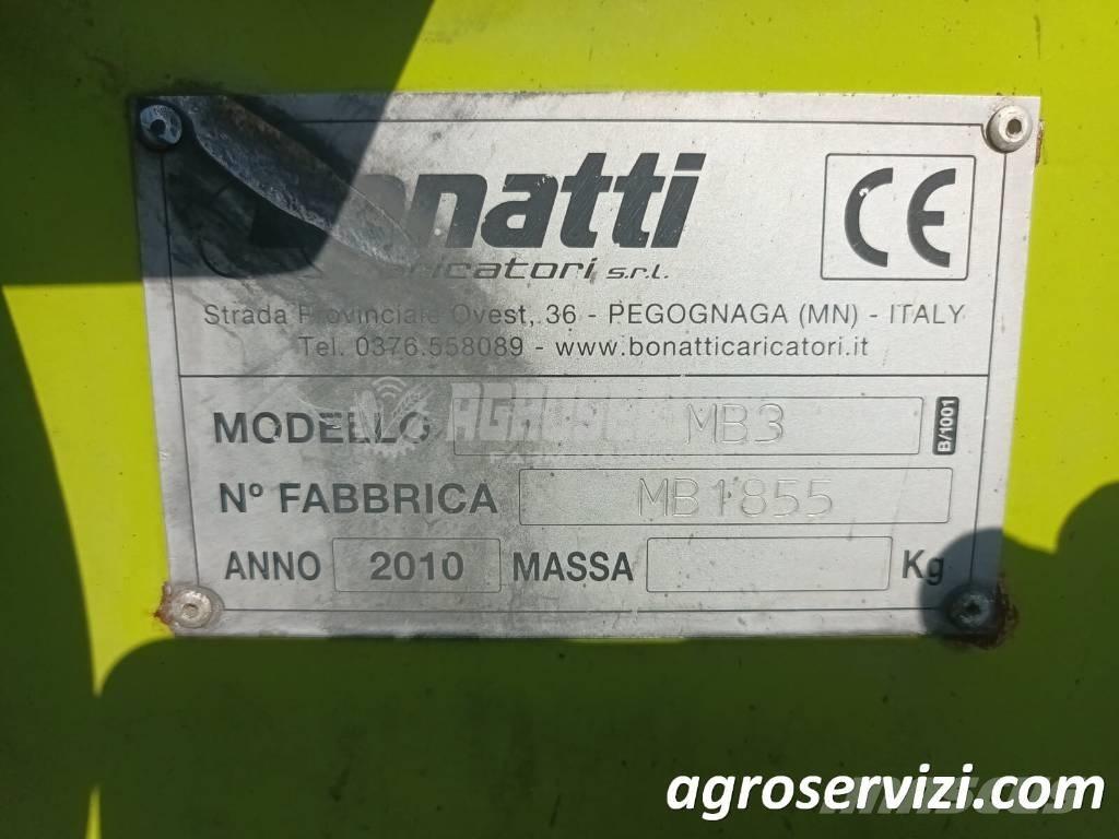 CLAAS Axos 320 曳引機