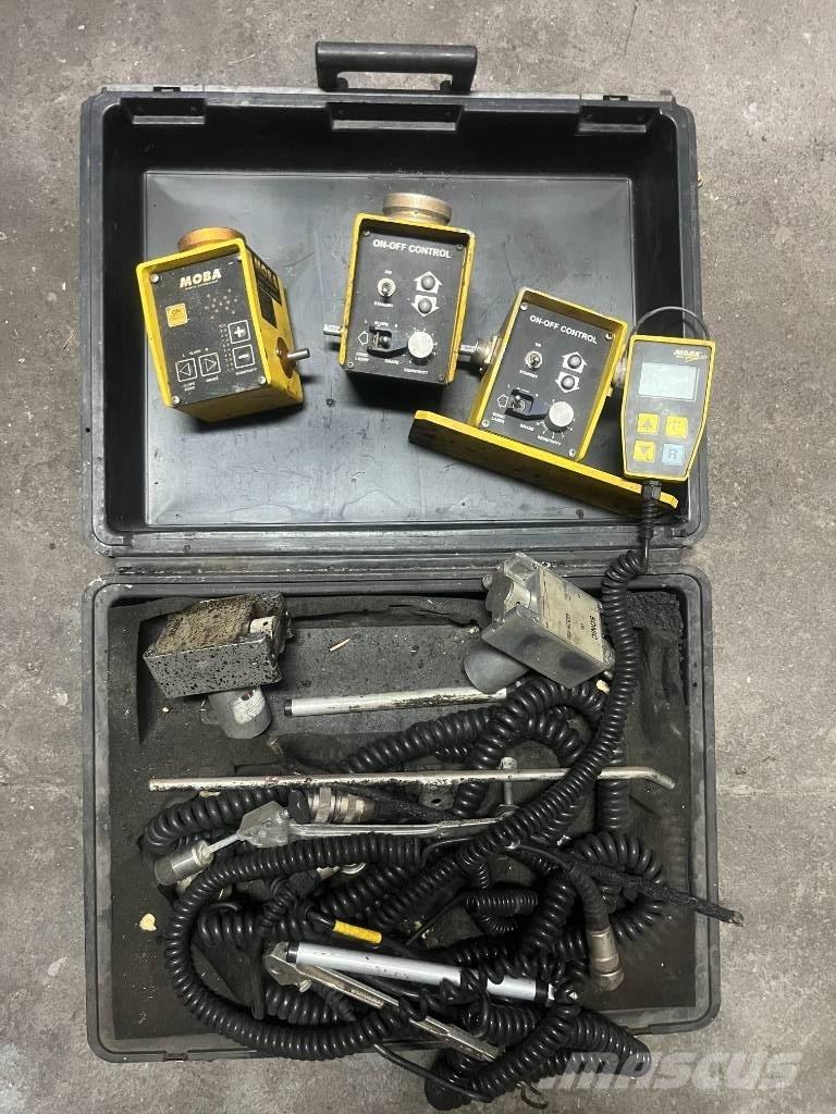 ABG Titan 455 瀝青攤舖機/鋪路機