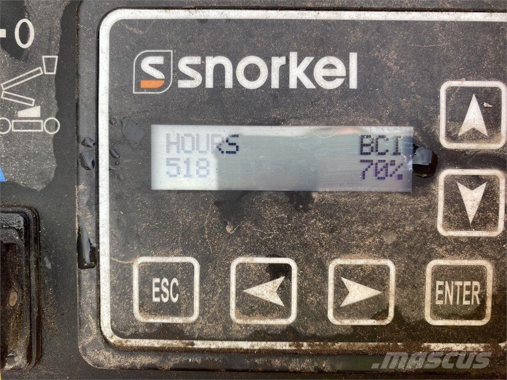 Snorkel A38E 曲臂高空作業車