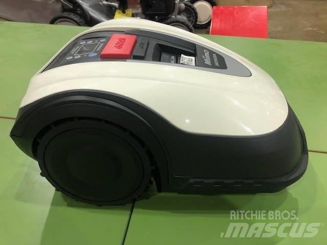Honda HRM40 E 機器人割草機