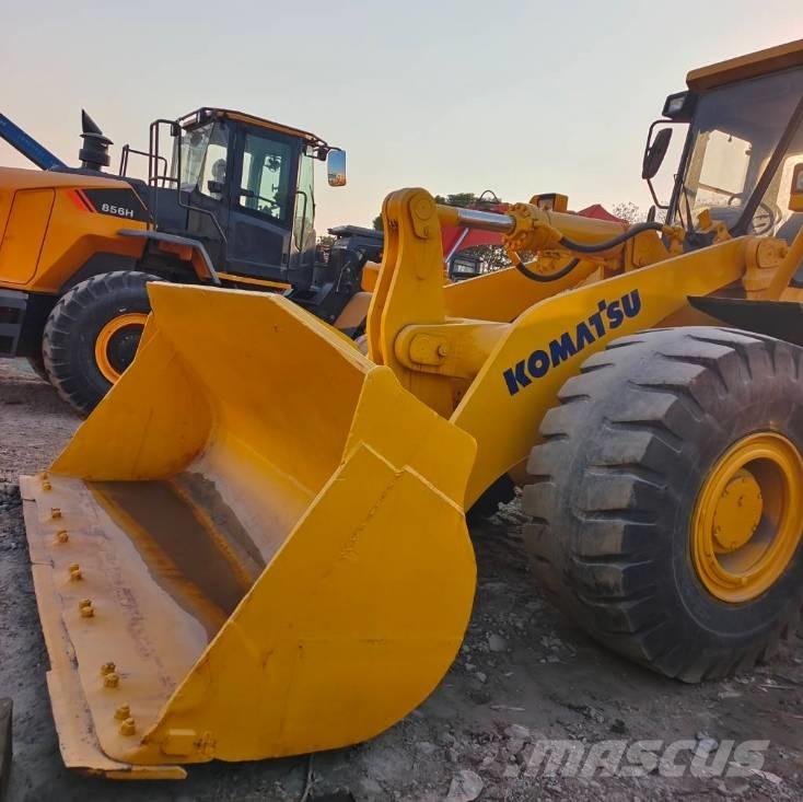 Komatsu WA 470 輪胎式裝載機