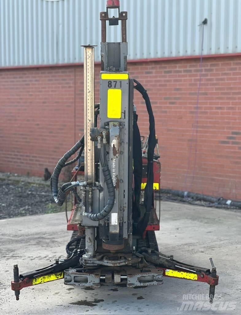  Dando Terrier 輕型鑽孔機