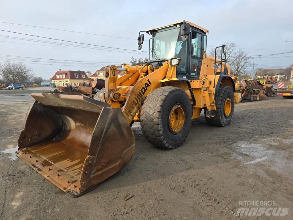Hyundai HL 960 輪胎式裝載機
