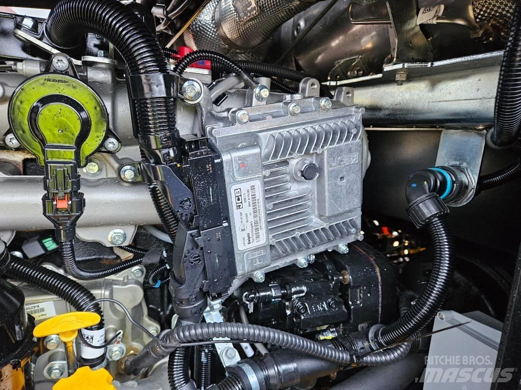 JCB 413K 輪胎式裝載機