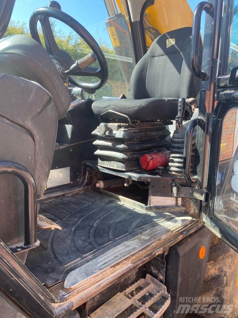 JCB 540-170 伸縮臂操作車