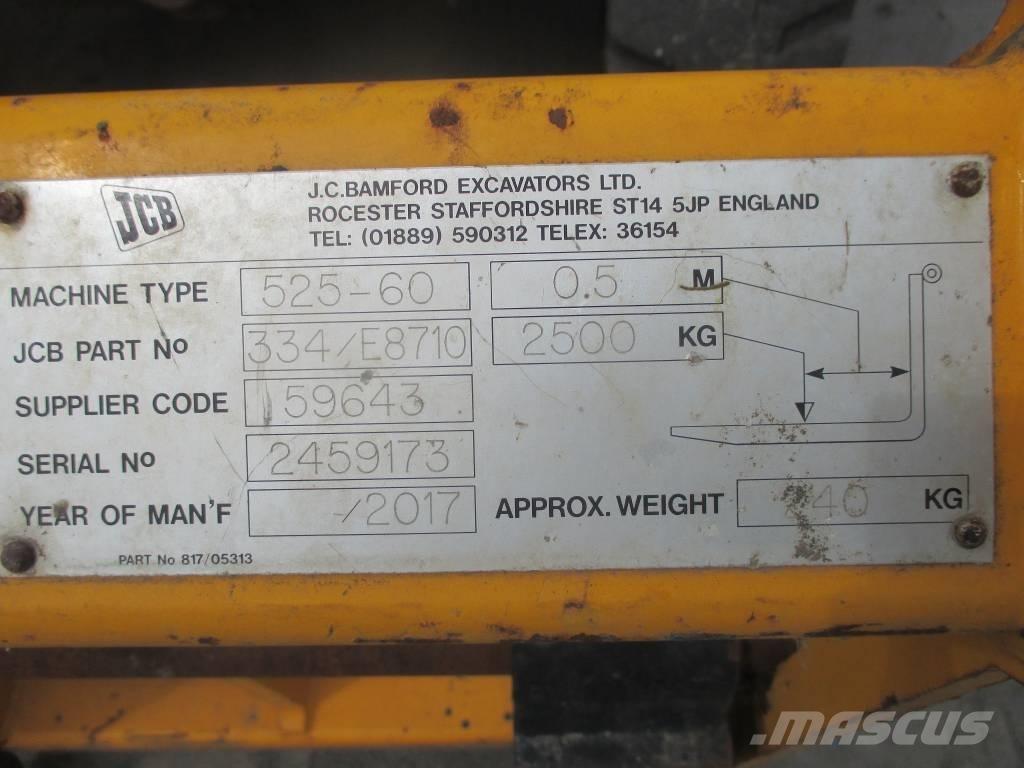 JCB 525-60 伸縮臂操作車