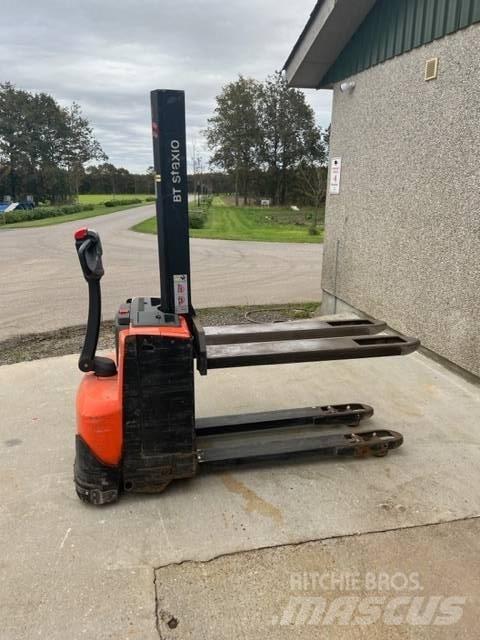 BT SWE 080 L 行走控制式堆積機