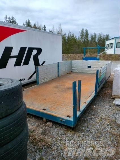  erittäin hyvä 可拆卸設備