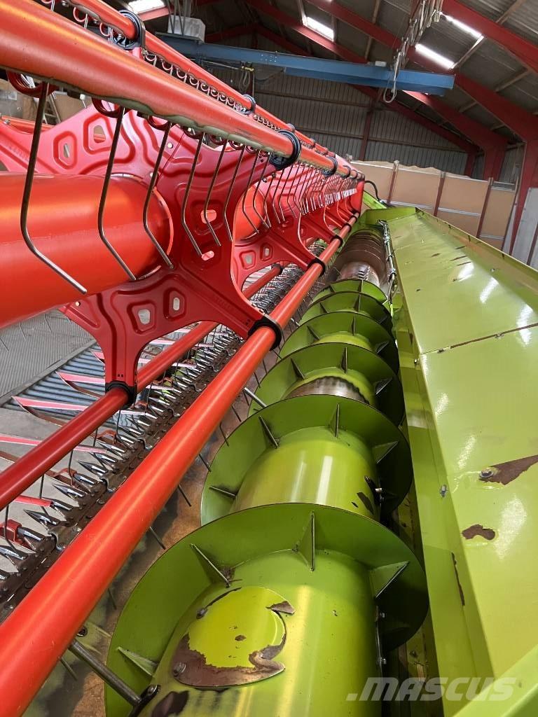 CLAAS 650 聯合收穫機