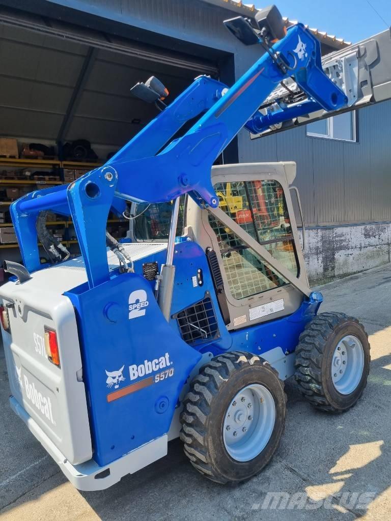 Bobcat S570 滑移轉向裝載機