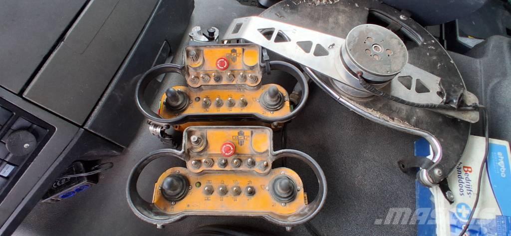 MAN TGS 28.440 組合/真空油槽車