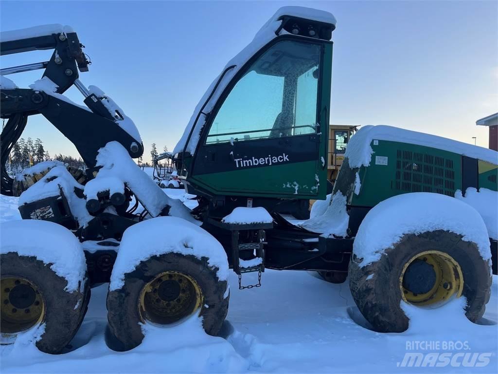 Timberjack 1070 收穫機