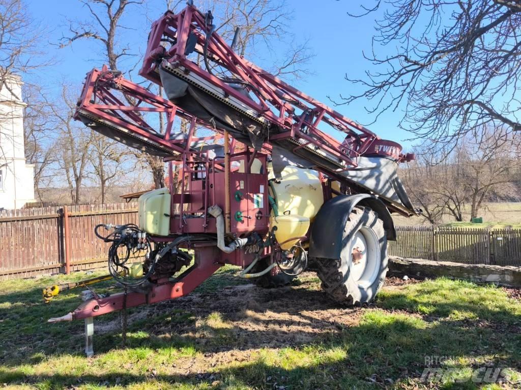 Hardi Commander 2800 牽引式噴霧機