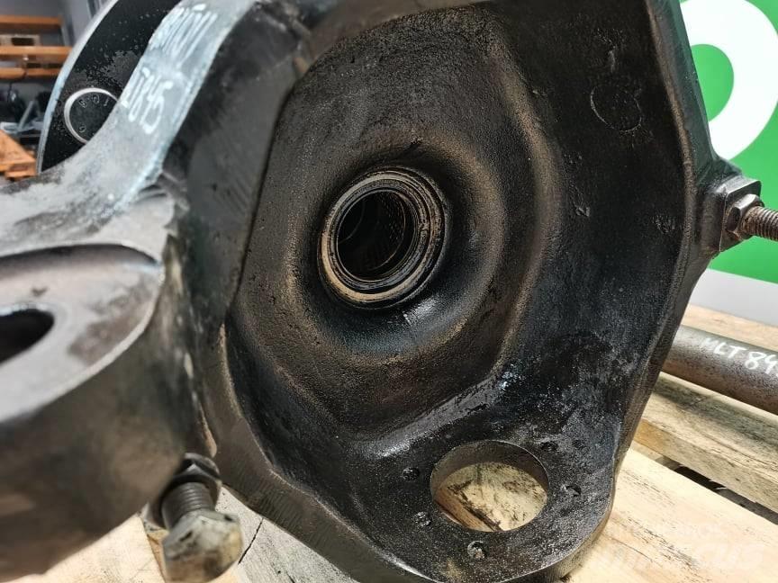 Manitou MHT 790 axle 軸
