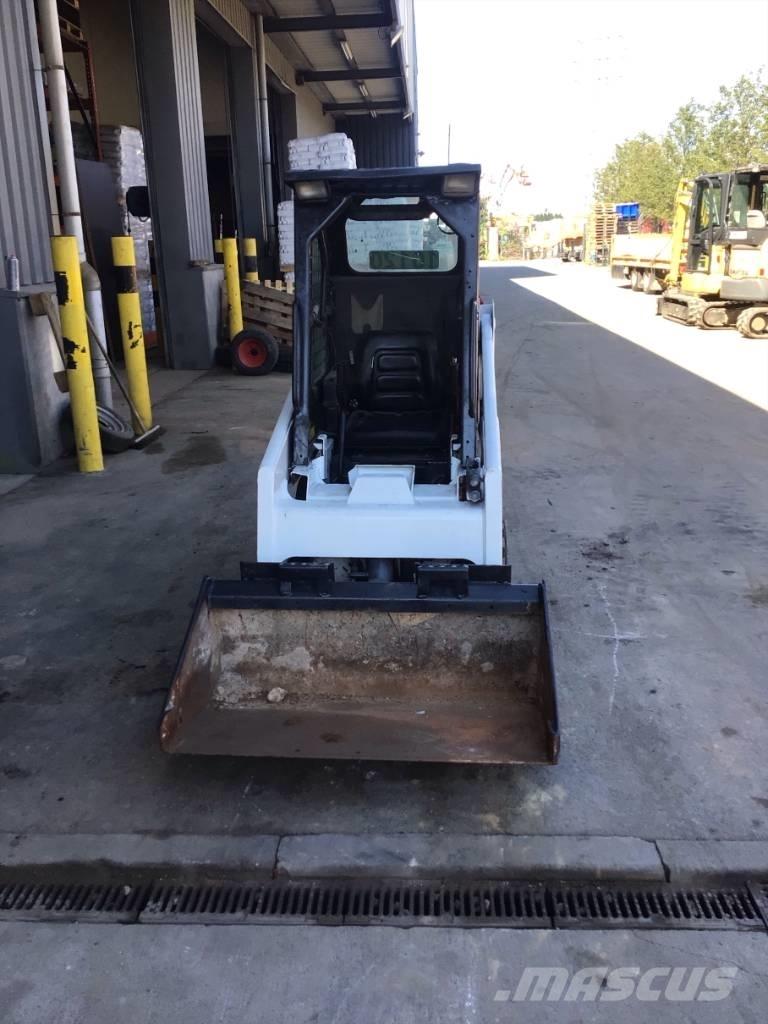 Bobcat S 70 滑移轉向裝載機