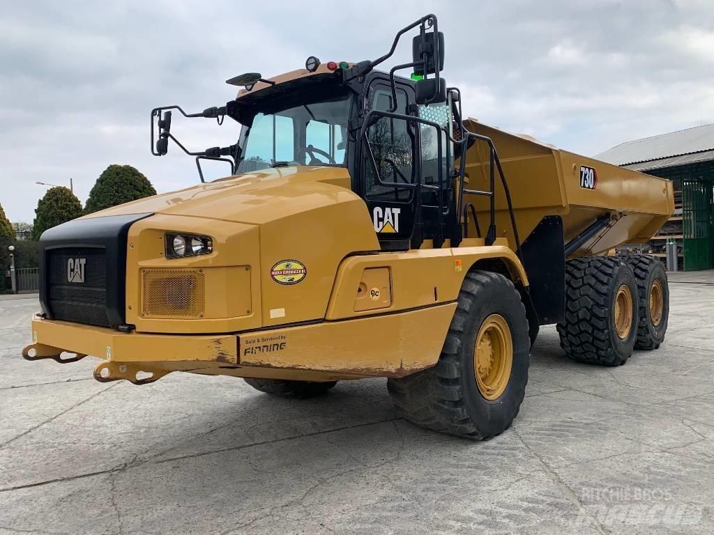 CAT 730 鉸接式起吊車