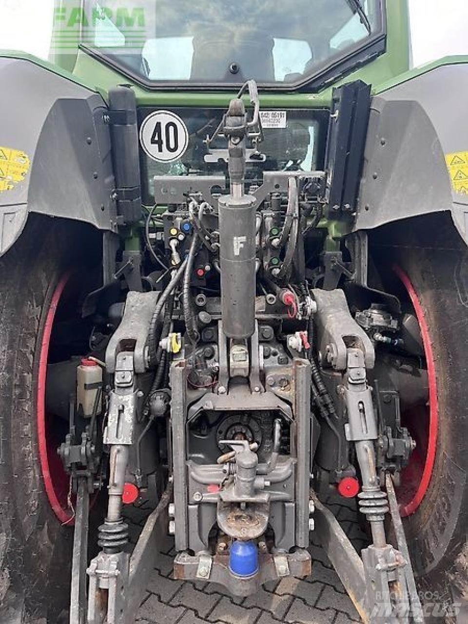 Fendt 828 曳引機