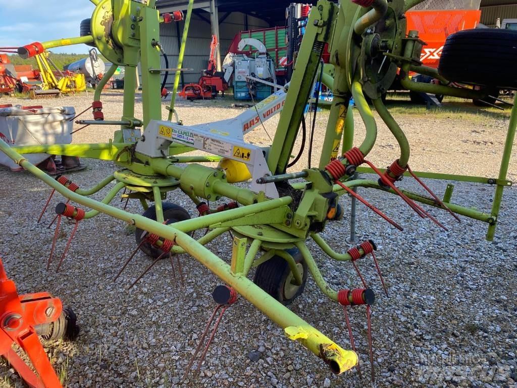 CLAAS VOLTO 640 H 耙與翻草機