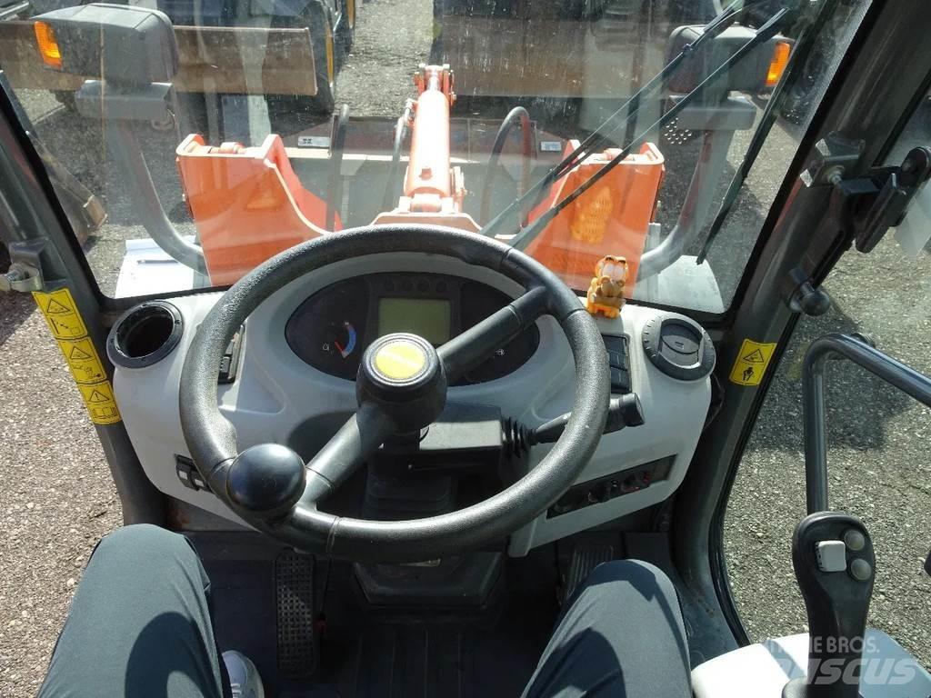 Hitachi ZW75 其他