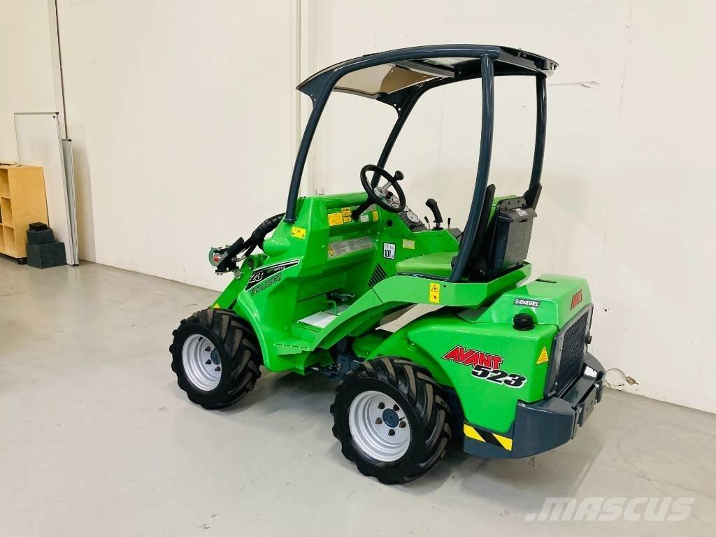 Avant 523 小型裝載機