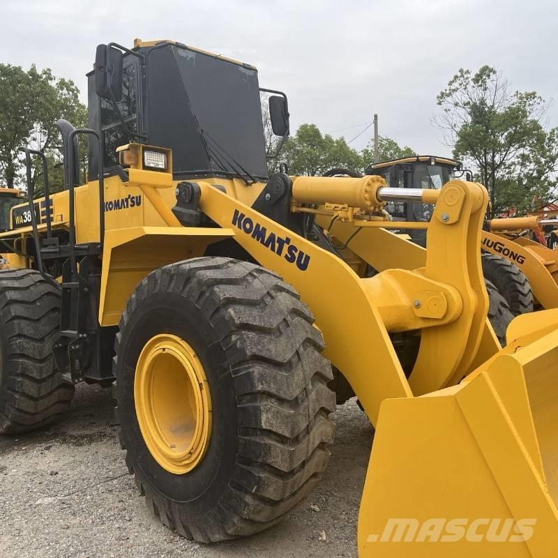 Komatsu WA 380 輪胎式裝載機