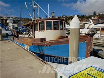  Trawler Boat 工作船艇 / 駁船