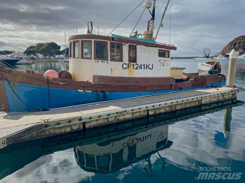  Trawler Boat 工作船艇 / 駁船