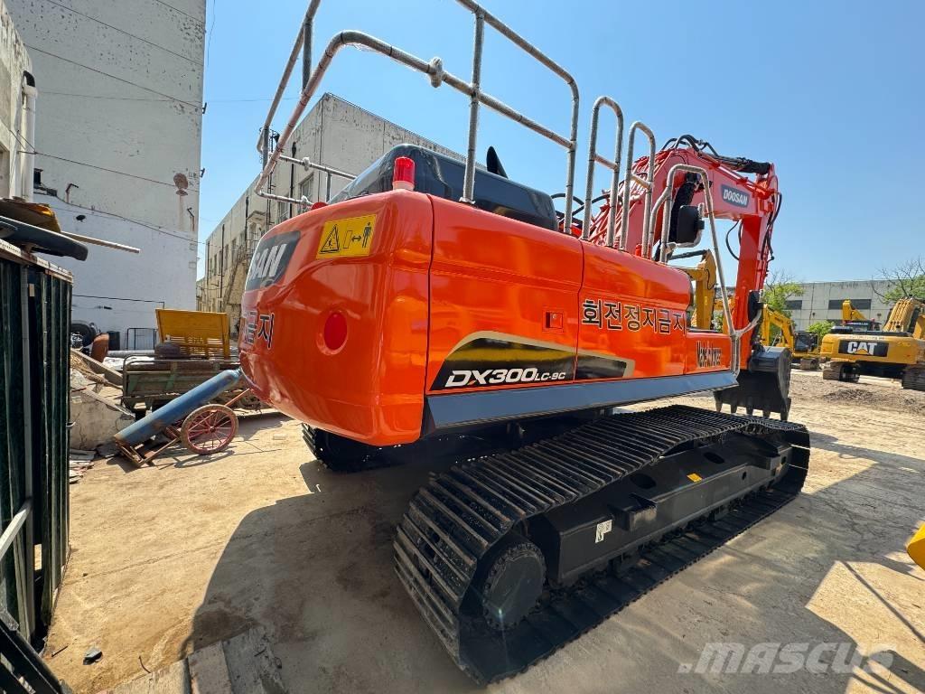 Doosan DX 300 LC-9S 履帶式 挖土機/掘鑿機/挖掘機