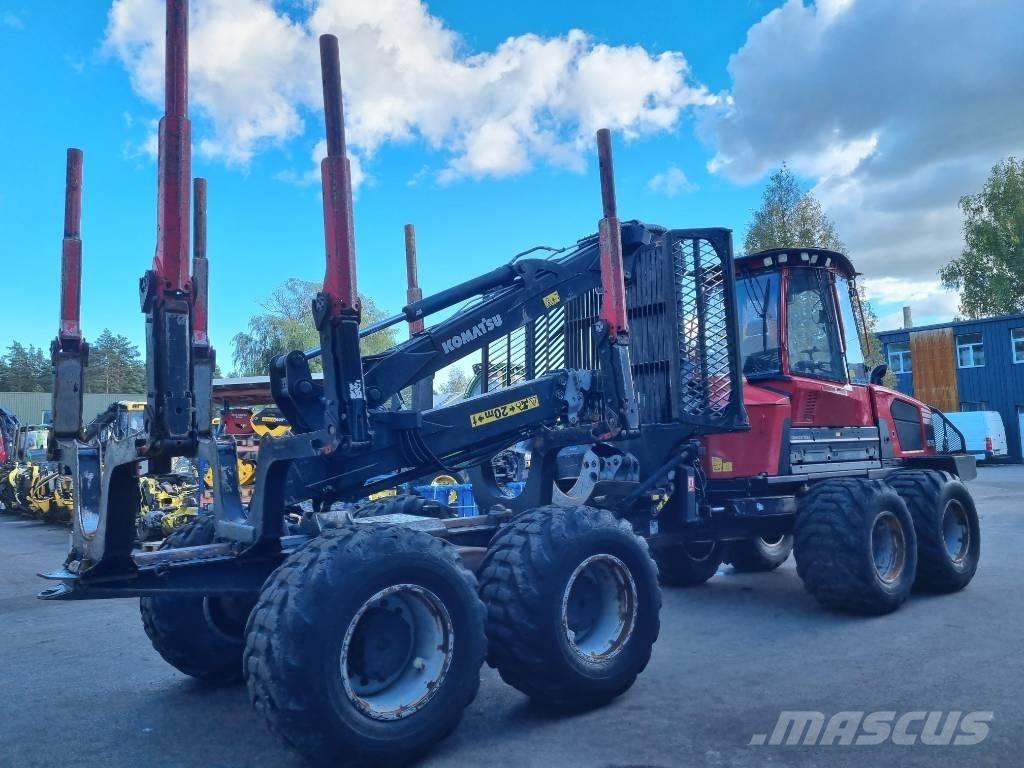 Komatsu 875 集運機