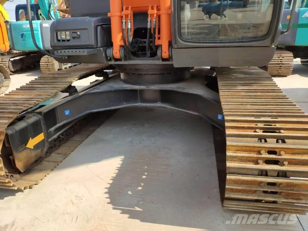 Hitachi Zaxis 210 履帶式 挖土機/掘鑿機/挖掘機