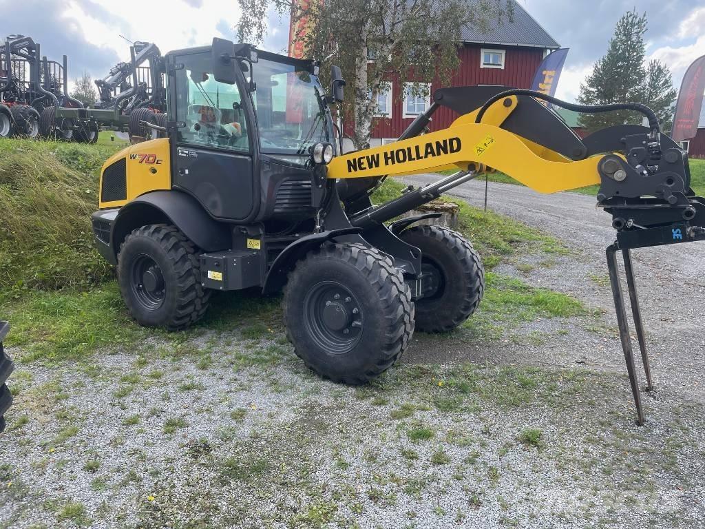 New Holland W70C 輪胎式裝載機