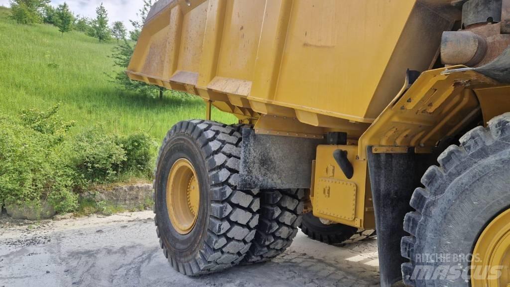 CAT 775 G 剛性傾卸卡車