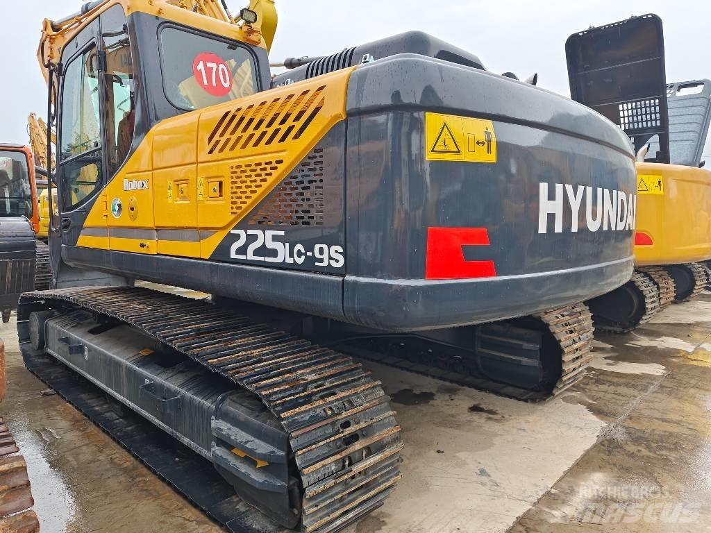Hyundai R225LC-9S 履帶式 挖土機/掘鑿機/挖掘機