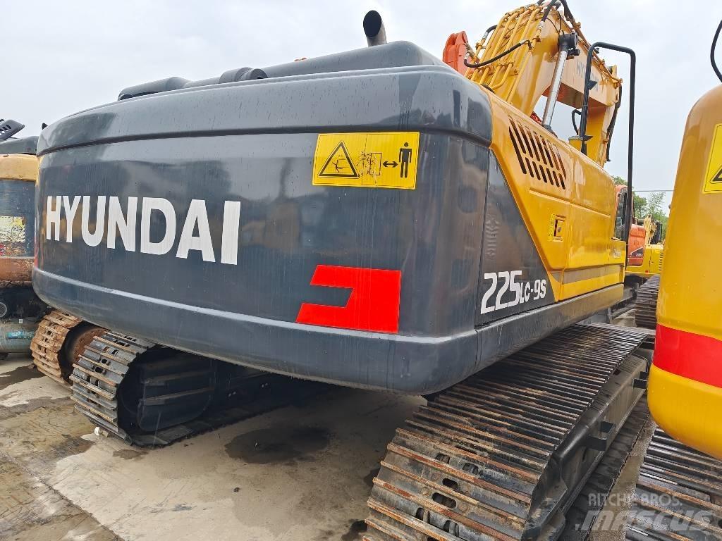 Hyundai R225LC-9S 履帶式 挖土機/掘鑿機/挖掘機