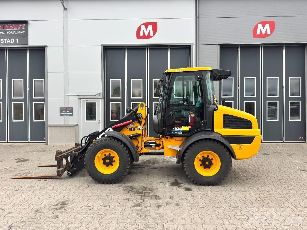 JCB 409 輪胎式裝載機