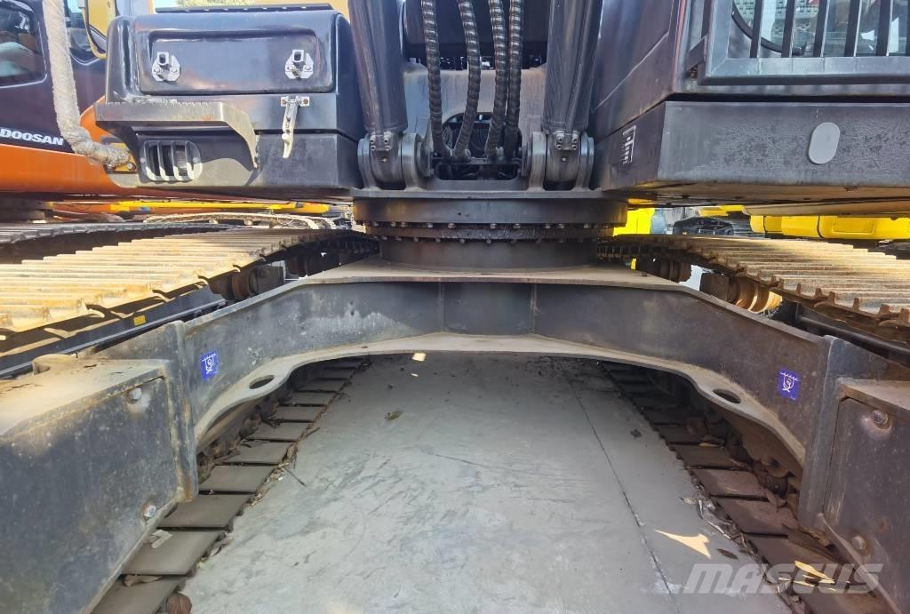 Volvo EC 220 DL 履帶式 挖土機/掘鑿機/挖掘機