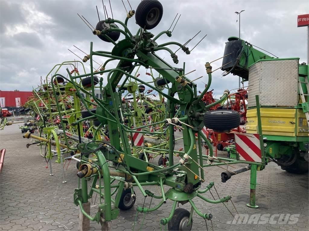 Krone KW 7.70 6x7 耙與翻草機