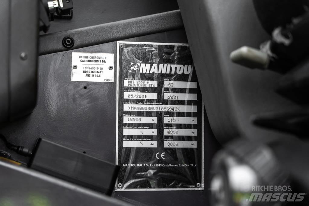 Manitou MRT 2550 伸縮臂操作車