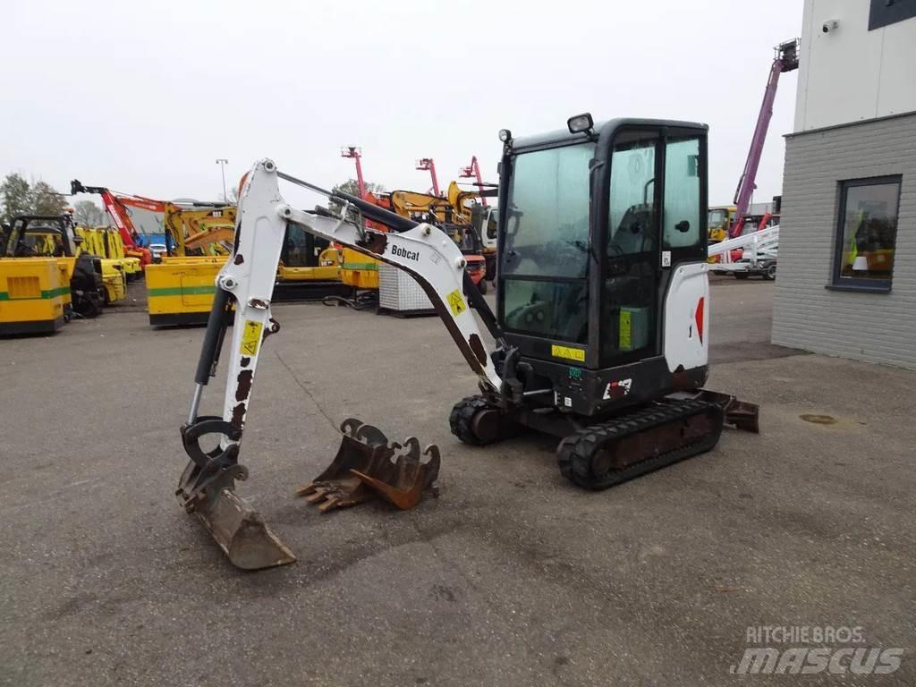 Bobcat E19 小型挖土機/掘鑿機<7t(小型挖掘機)