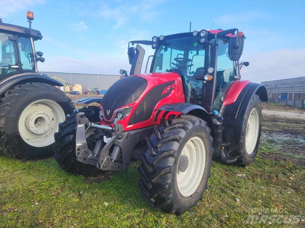 Valtra N 155 Versu 曳引機